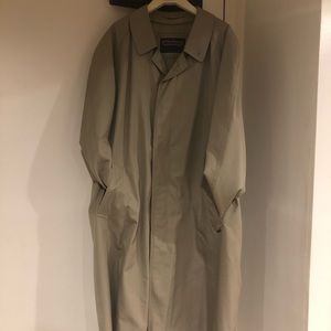 Men rain coat kaki light olive/beige 4’ long